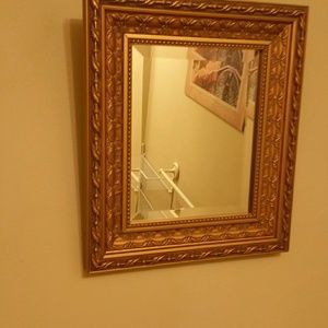 Meet your Posher, Sang